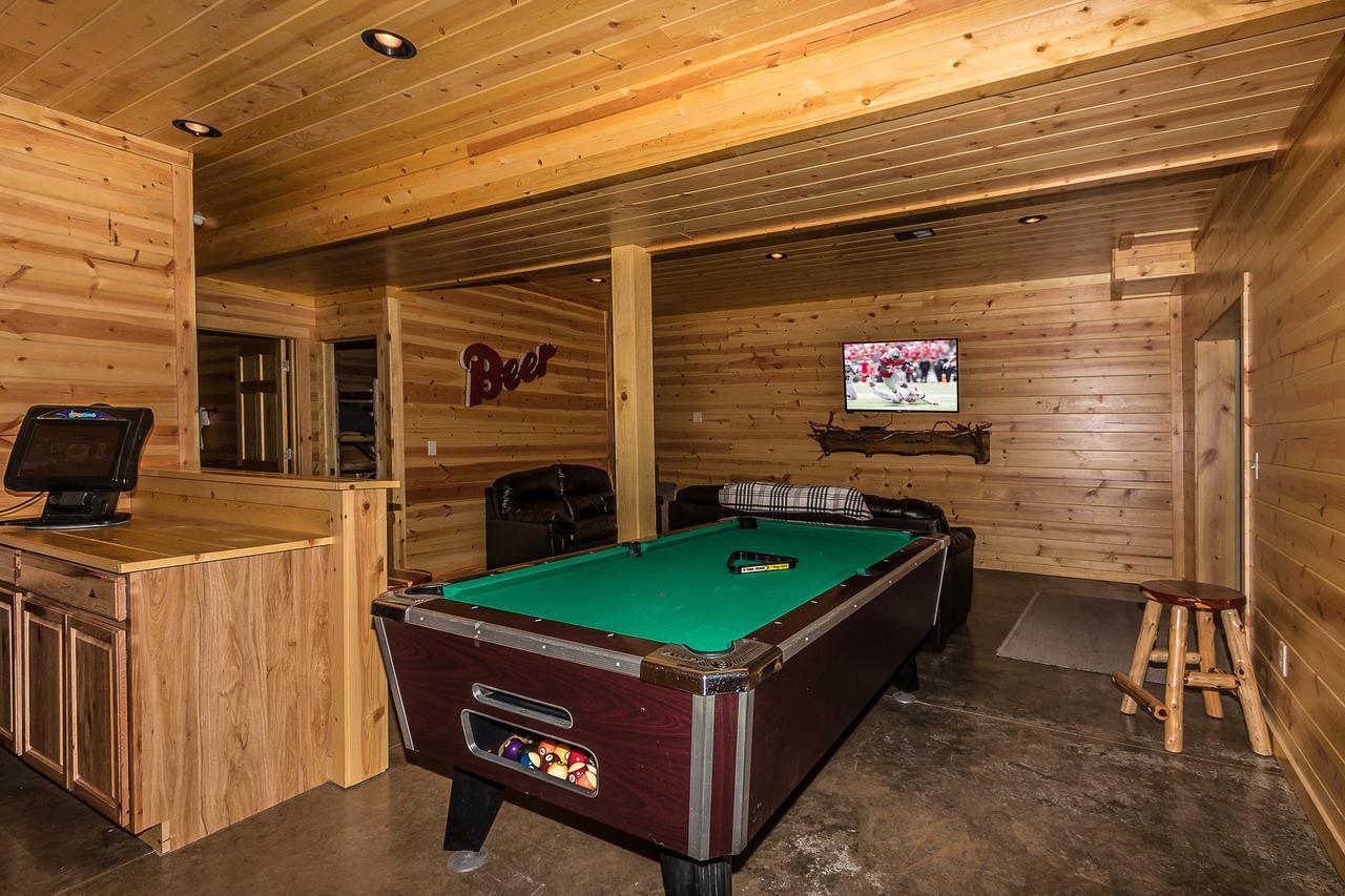 Hocking Hills Cabins & Resort Foxfire Logan Dış mekan fotoğraf